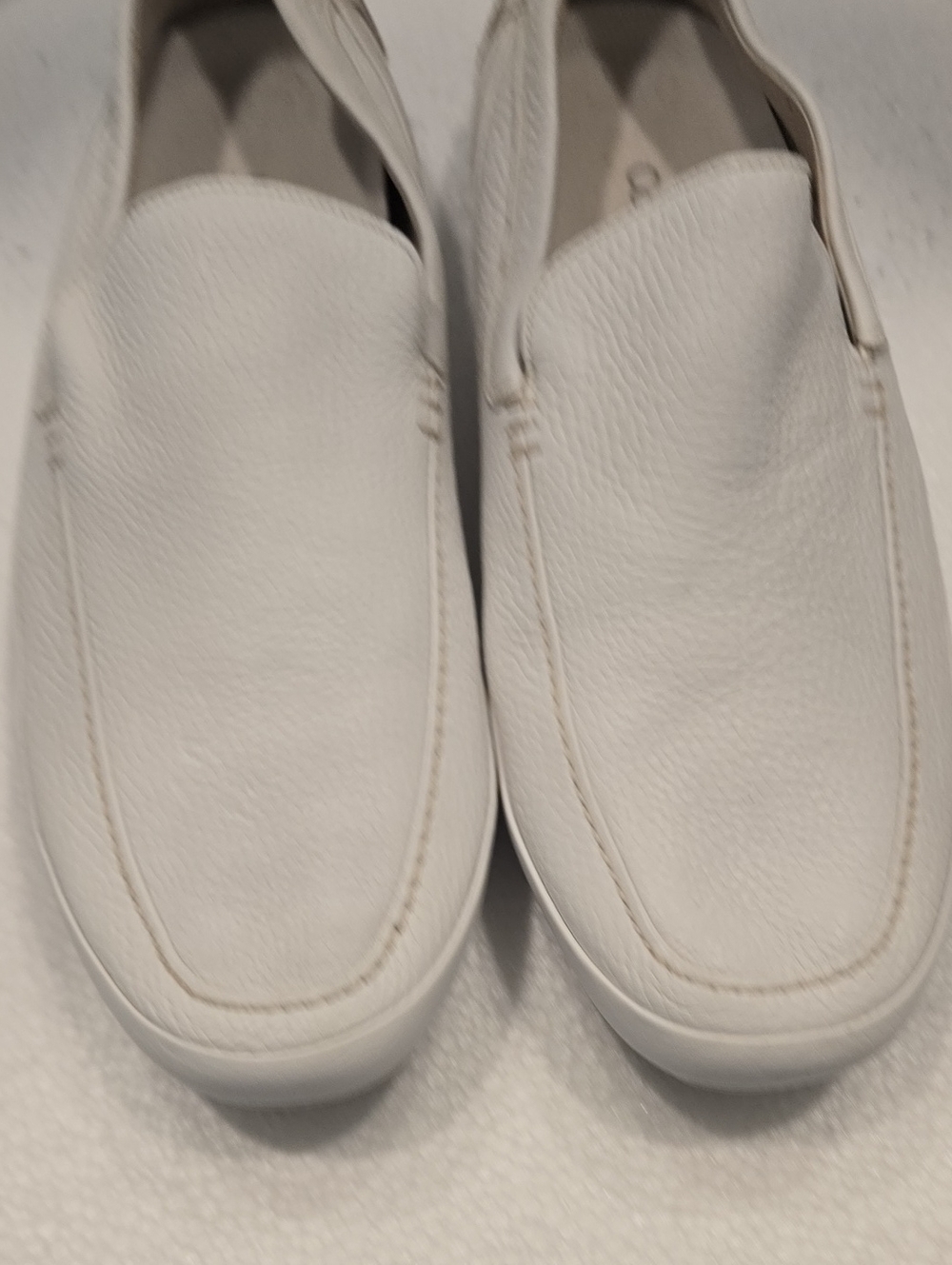 Calvin Klein Men's Classic Slip-On Leather Loafers in White